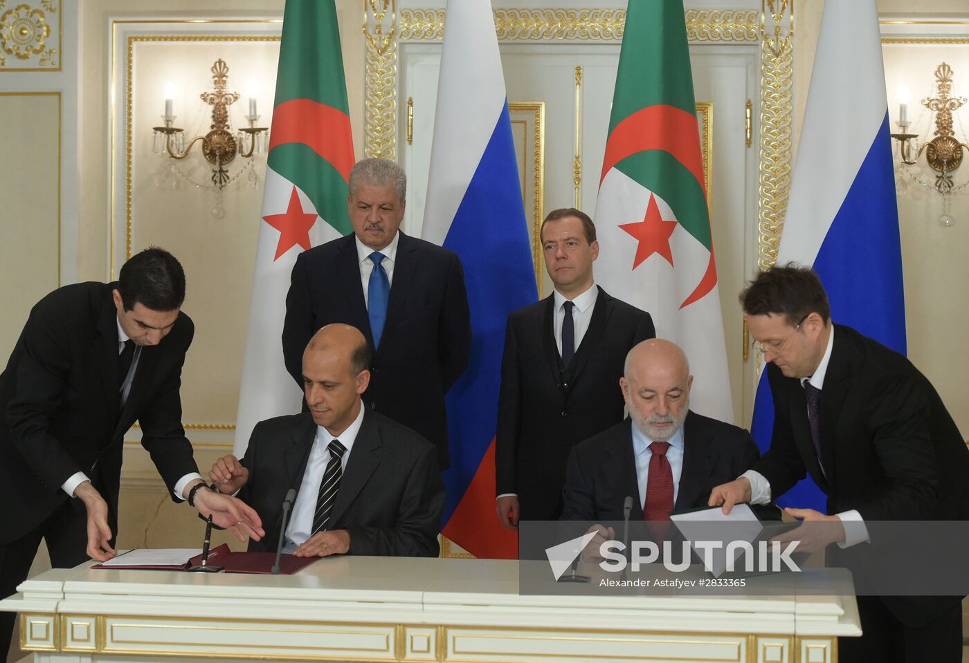 Talks by Russian and Algerian prime ministers Dmitry Medvedev and Abdelmalek Sellal