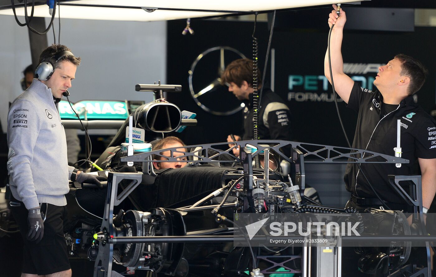 Preparing for Russian stage of Formula One World Championship