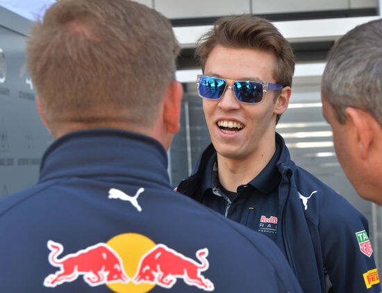 Preparing for Russian stage of Formula One World Championship