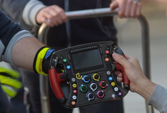 Preparing for Russian stage of Formula One World Championship