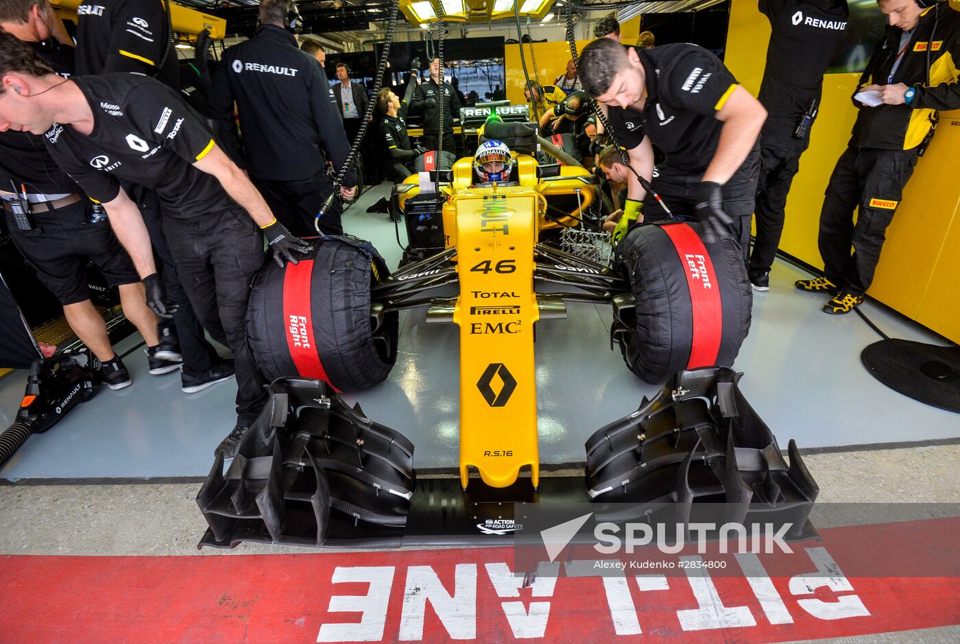 2016 Formula 1 Russian Grand Prix. Practice one