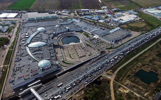 Cloverleaf interchange between Kashirskoye Highway and MKAD Ring Road