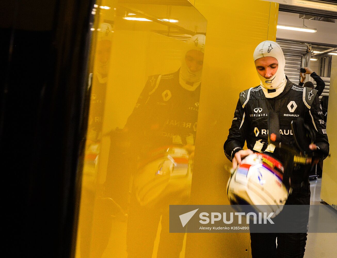 2016 Formula 1 Russian Grand Prix. Practice one