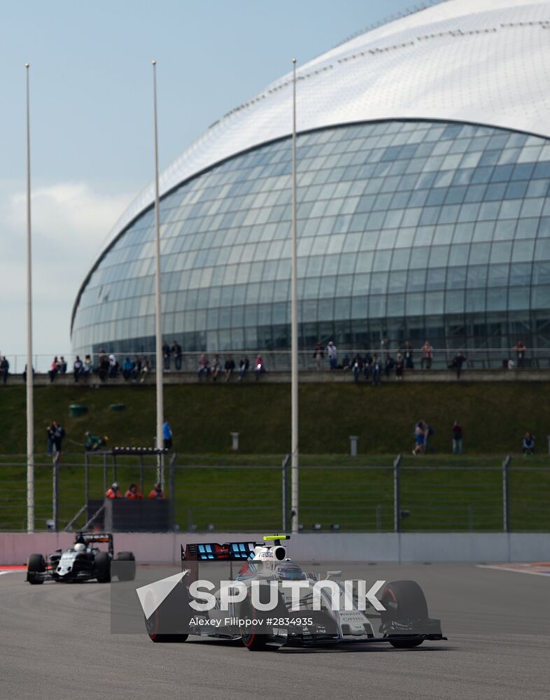 2016 Formula 1 Russian Grand Prix. Practice 1