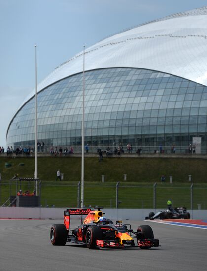 2016 Formula 1 Russian Grand Prix. Practice one