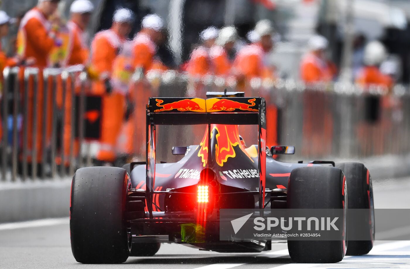 2016 Formula 1 Russian Grand Prix. Practice one