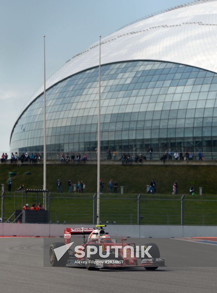 2016 Formula 1 Russian Grand Prix. Practice one