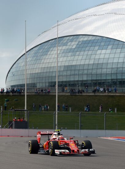 2016 Formula 1 Russian Grand Prix. Practice one