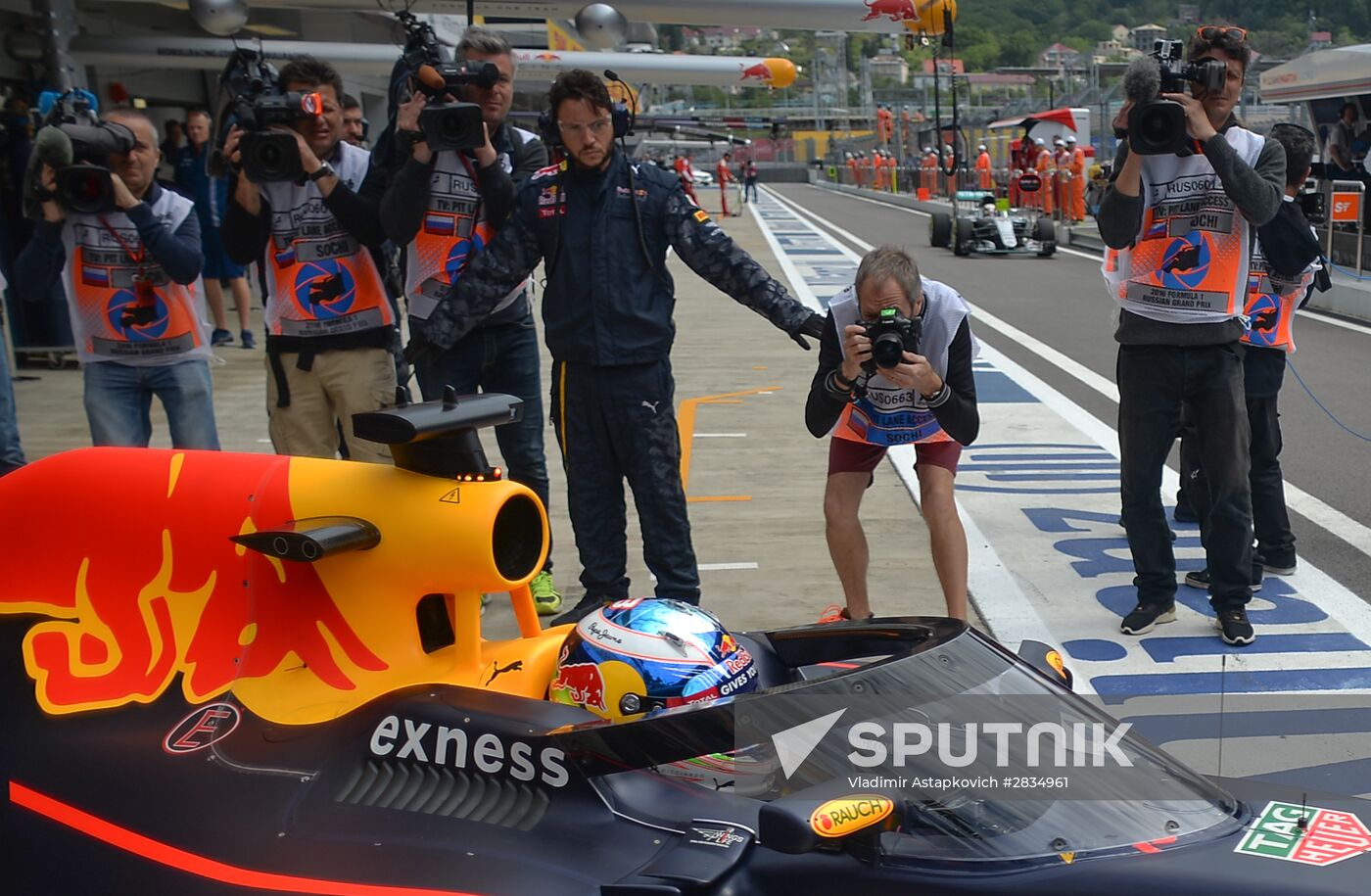 2016 Formula 1 Russian Grand Prix. Practice one