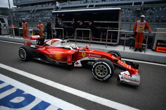 2016 Formula 1 Russian Grand Prix. Practice one
