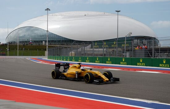 2016 Formula 1 Russian Grand Prix. Practice one