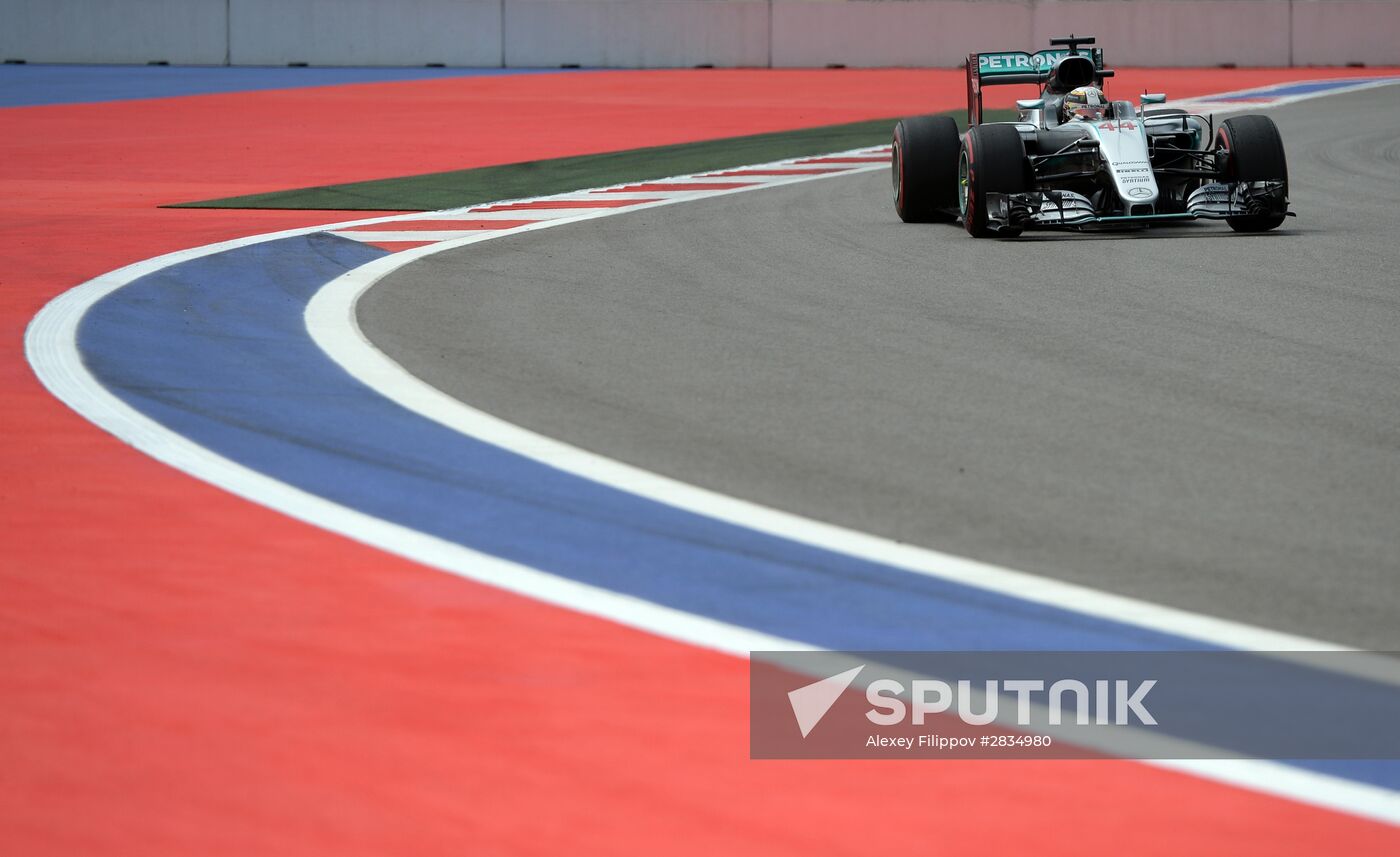 2016 Formula 1 Russian Grand Prix. Practice one