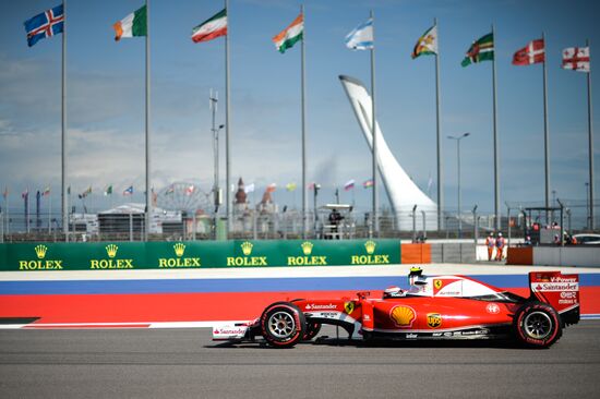 2016 Formula 1 Russian Grand Prix. Practice two