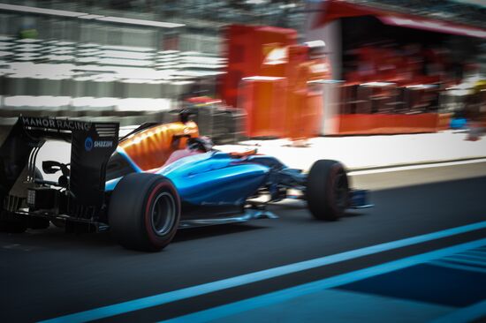 2016 Formula 1 Russian Grand Prix. Second practice session