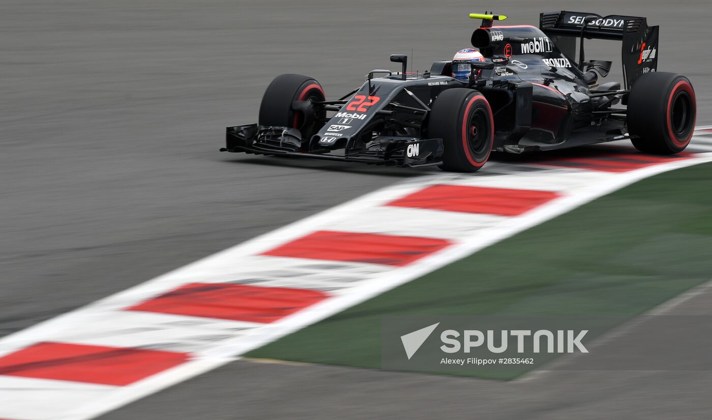 2016 Formula 1 Russian Grand Prix. Practice 3