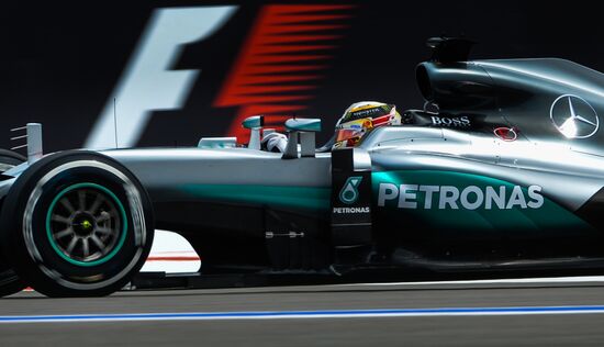 2016 Formula 1 Russian Grand Prix. Practice 3