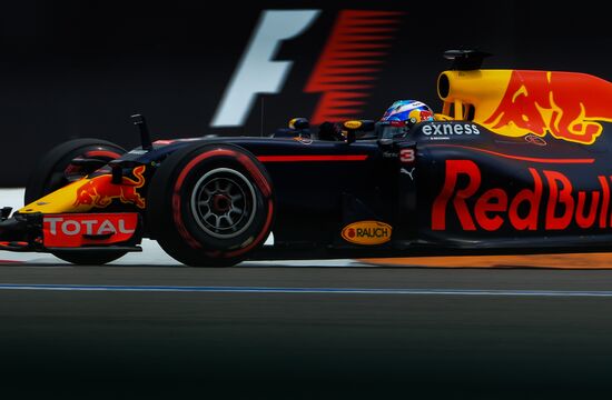 2016 Formula 1 Russian Grand Prix. Practice three