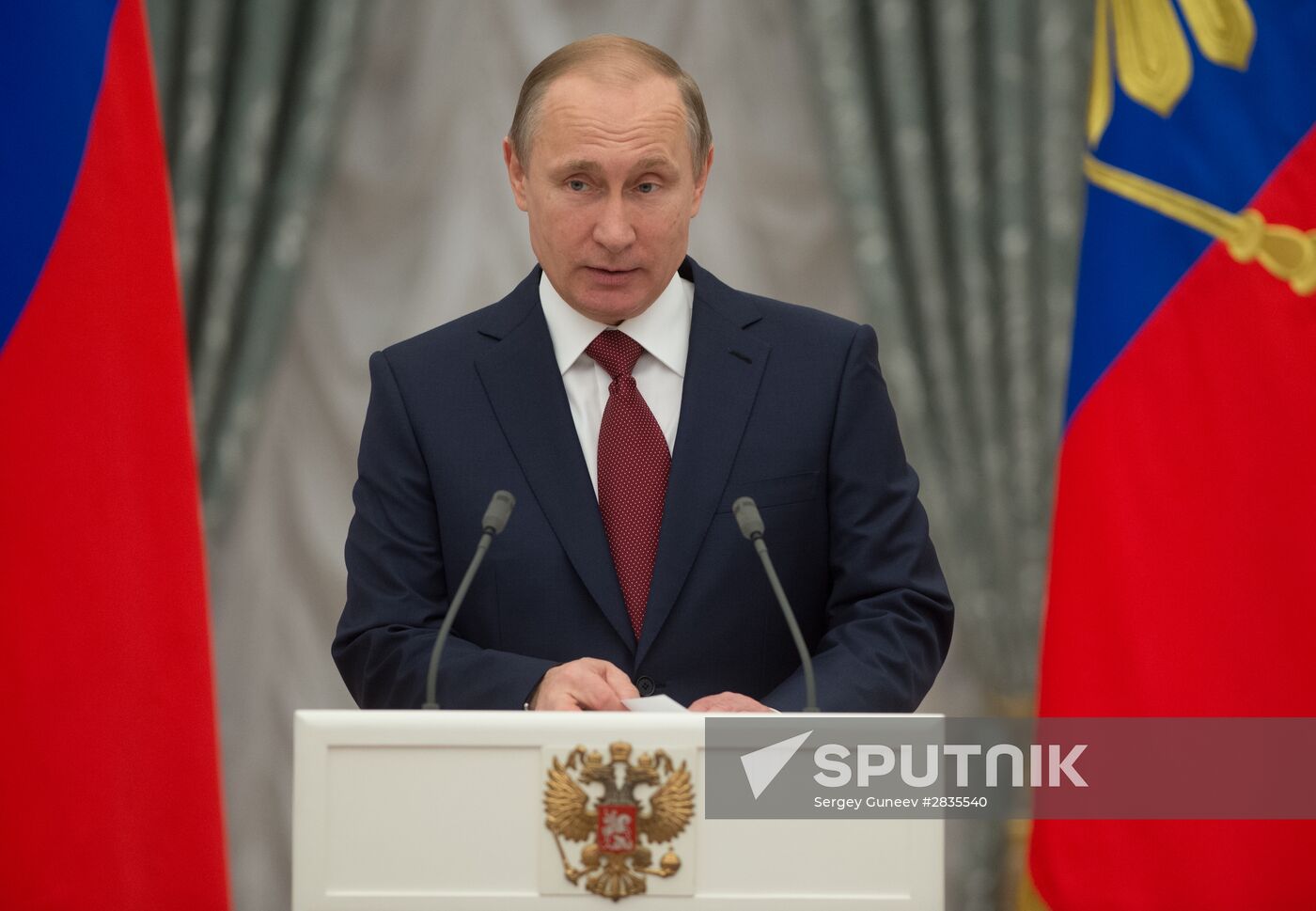 Vladimir Putin presents Hero of Labor of the Russian Federation medals