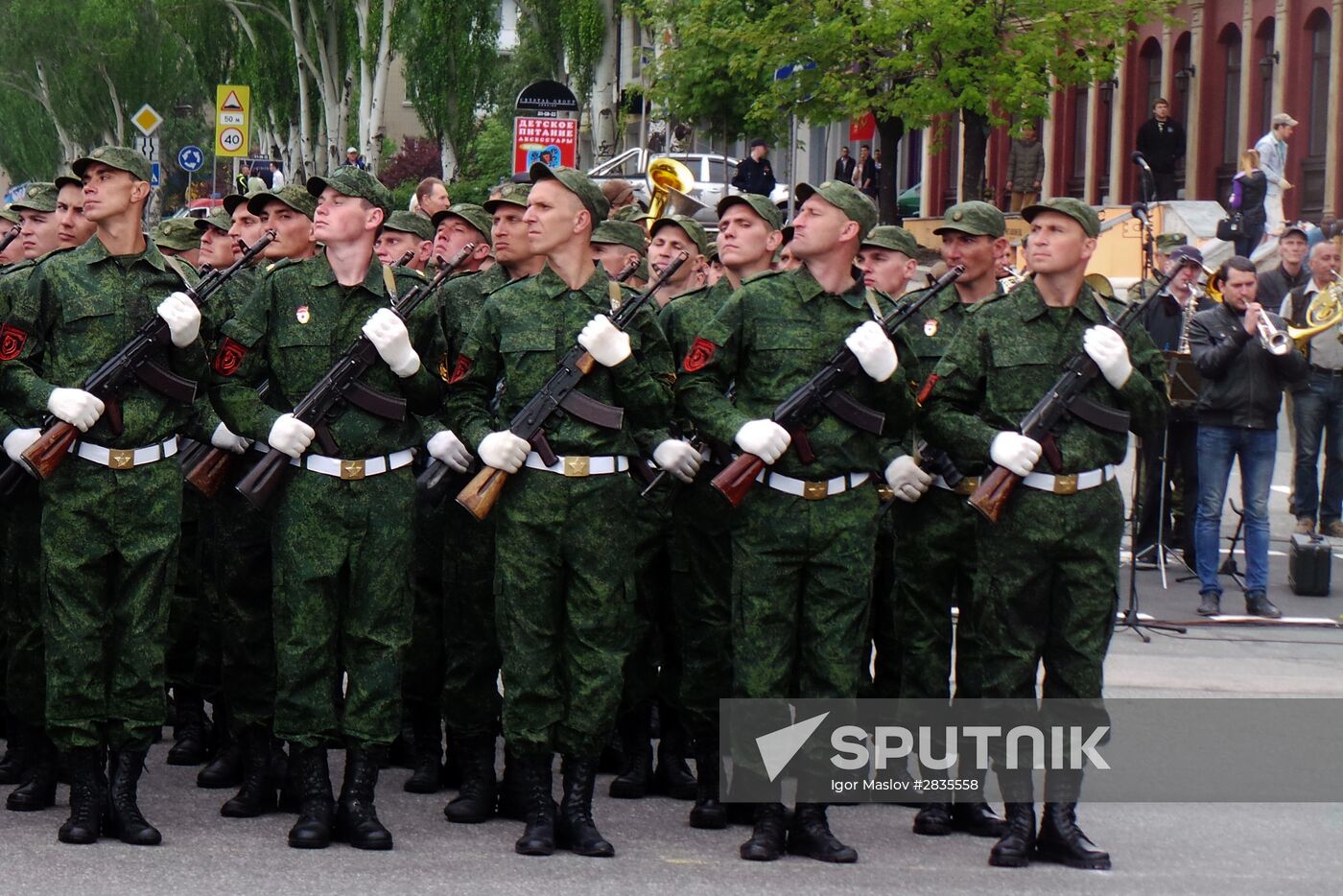 Victory Parade rehearsal in Donetsk