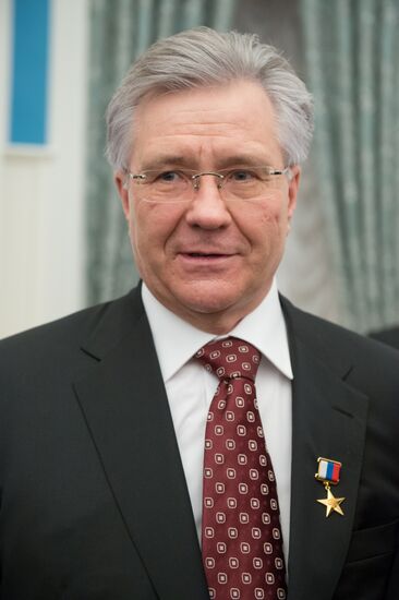 President Vladimir Putin presents Hero of Labor medals