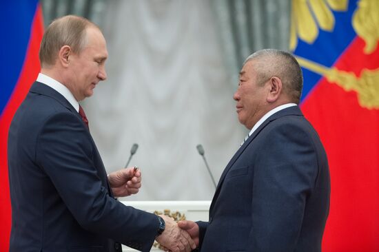 President Vladimir Putin presents Hero of Labor medals