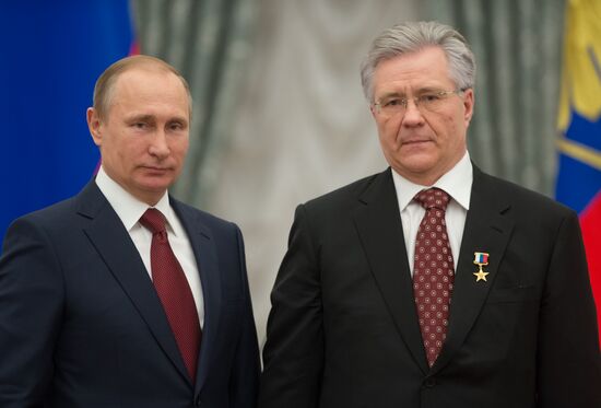 President Vladimir Putin presents Hero of Labor medals