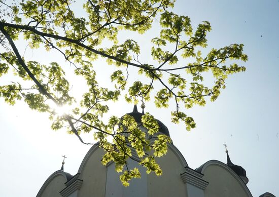 Festive Easter service in Berlin