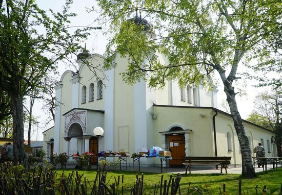 Festive Easter service in Berlin.