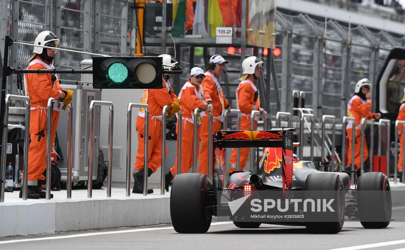 2016 Formula 1 Russian Grand Prix. Third practice session