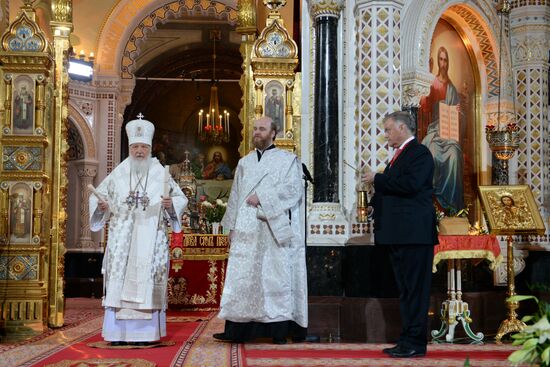 Easter service at Christ the Savior Cathedral in Moscow