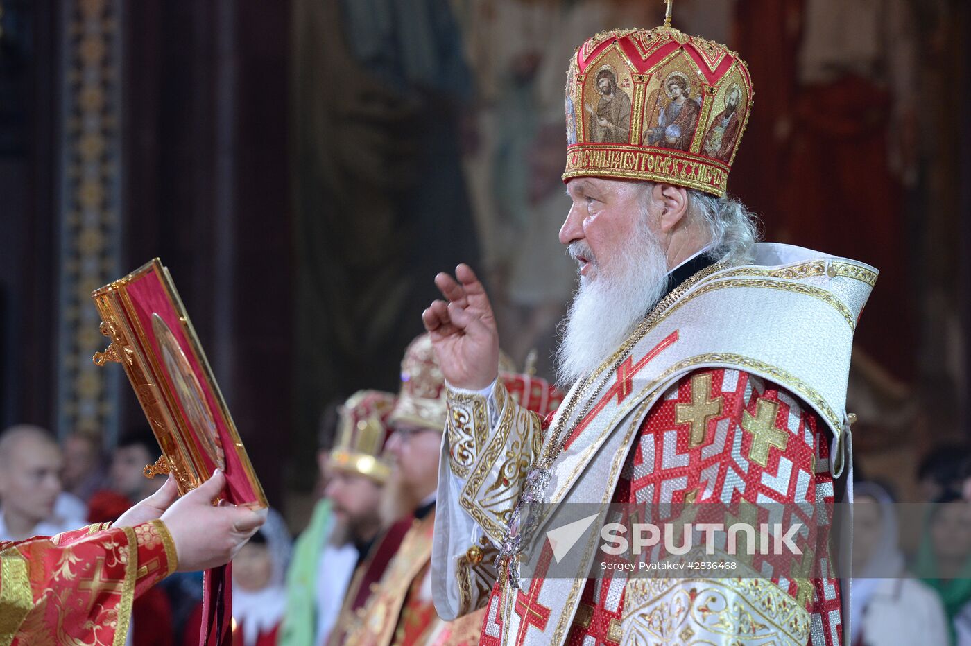 Easter service at Christ the Savior Cathedral in Moscow