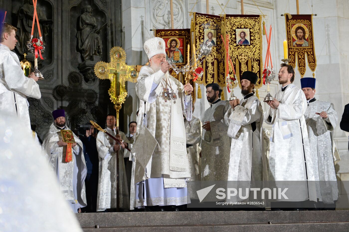 Easter service at Christ the Savior Cathedral in Moscow