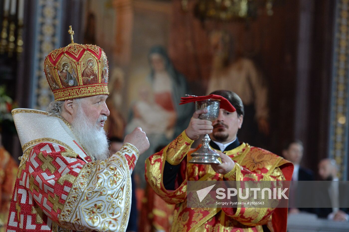 Easter service at Christ the Savior Cathedral in Moscow