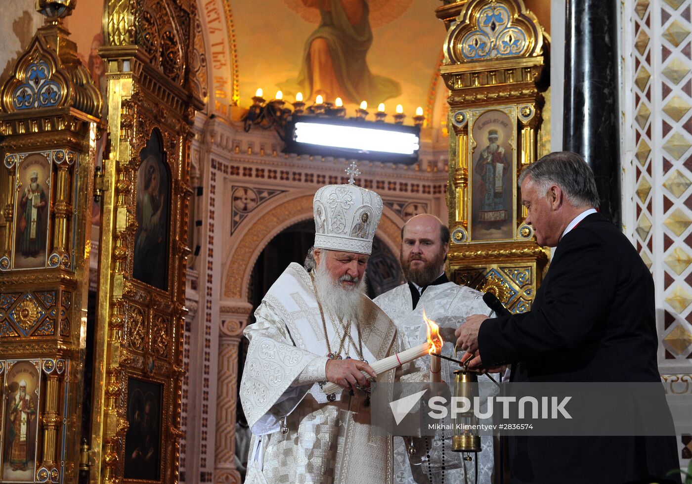 Easter service at Christ the Savior Cathedral in Moscow
