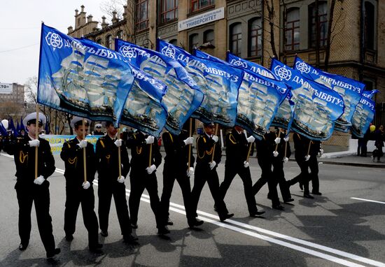 May 1 celebrated in Russia