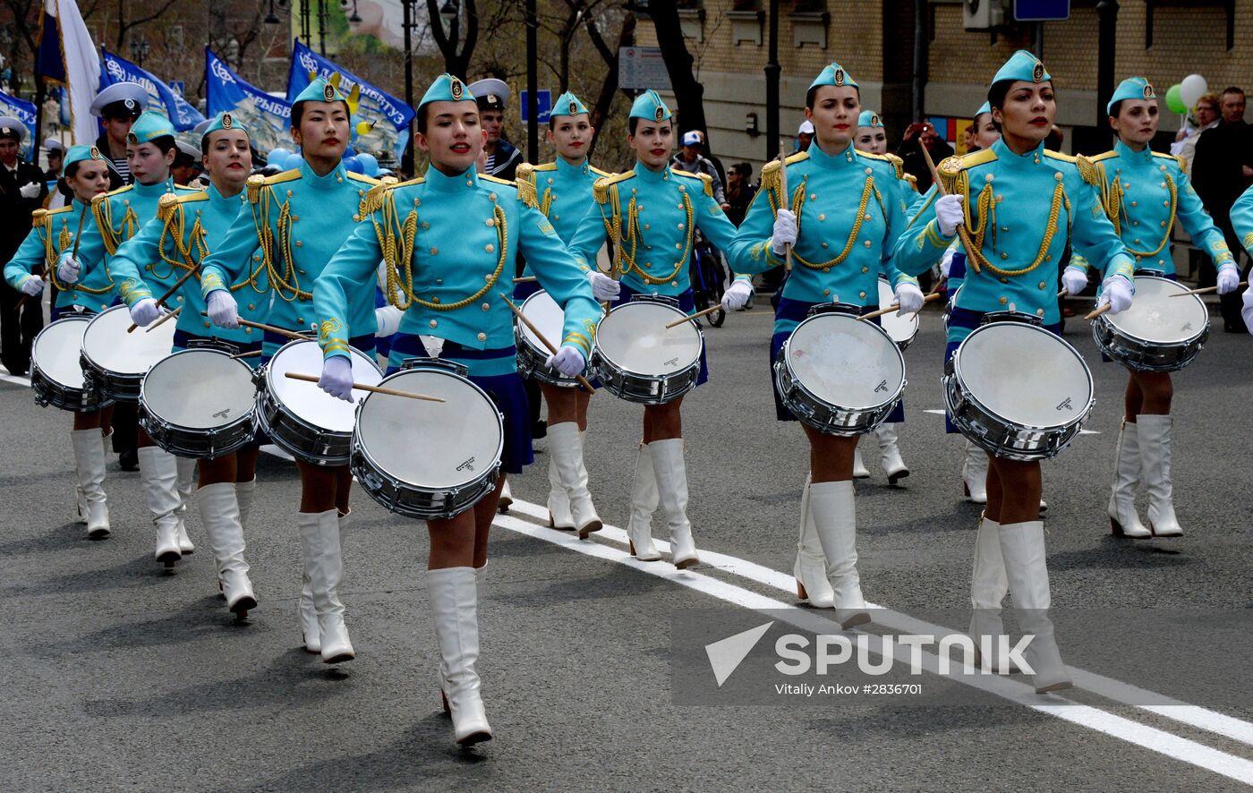 May 1 celebrated in Russia