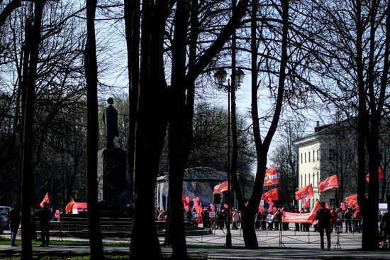 May 1 celebrated in Russia