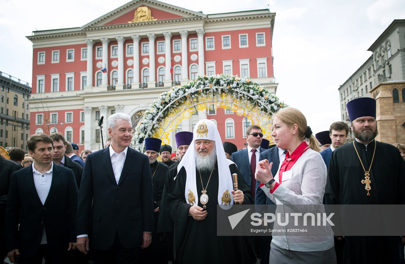 Patriarch Kirill of Moscow and All Russia and Moscow Mayor Sergei Sobyanin attend Easter Fair