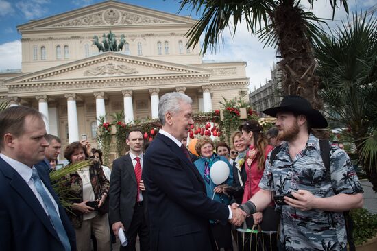 Patriarch Kirill of Moscow and All Russia and Moscow Mayor Sergei Sobyanin attend Easter Fair