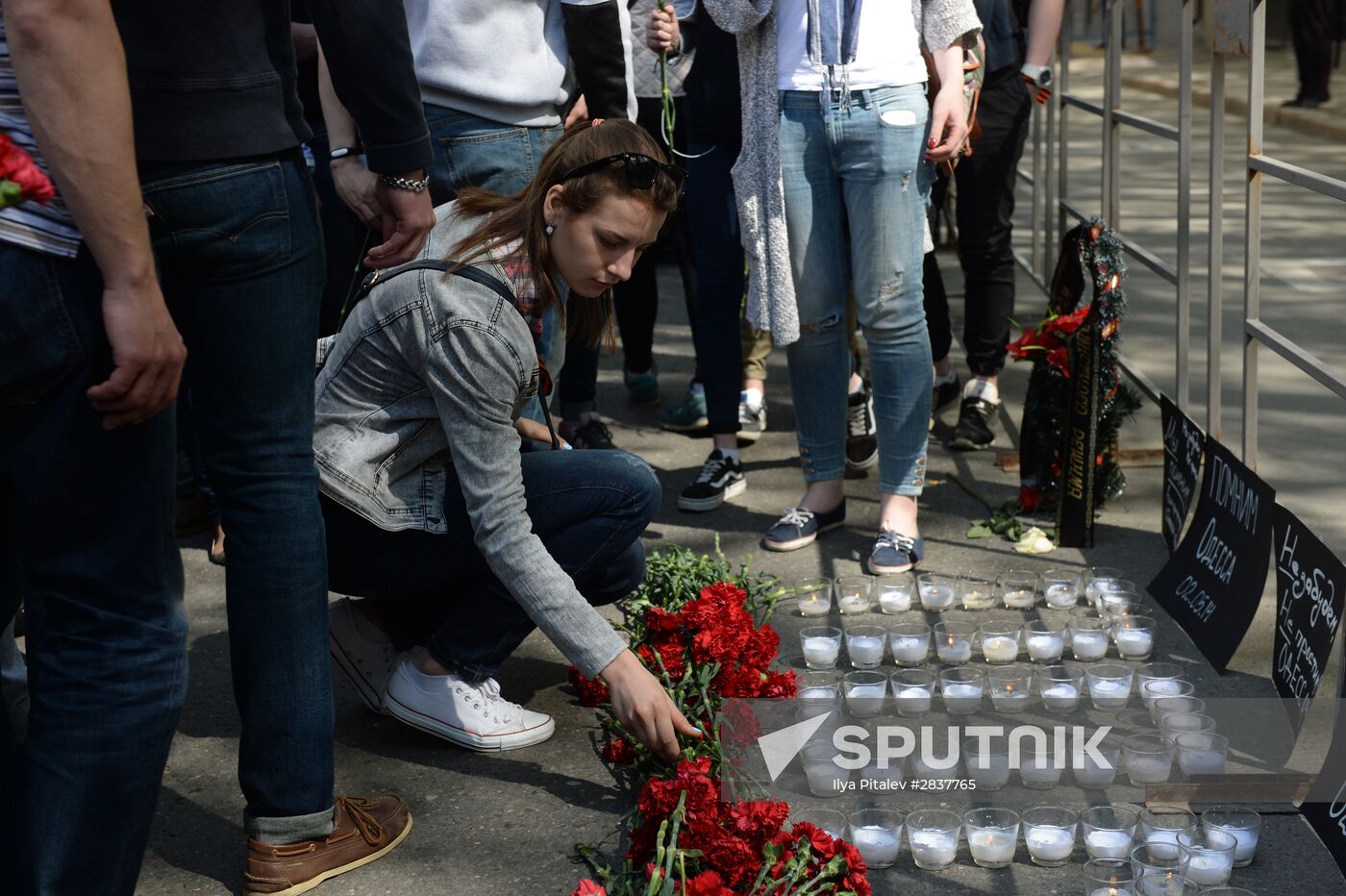 Moscow commemorates those killed in Odessa Trade Unions' House fire