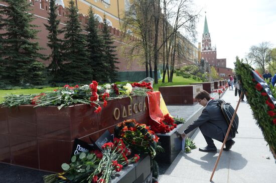 Moscow commemorates those killed in Odessa Trade Unions' House fire