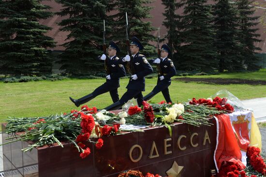 Moscow commemorates those killed in Odessa Trade Unions' House fire