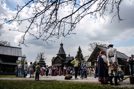 Celebrating Bright Week at Vitoslavlitsy museum of wooden architecture in Novgorod Region