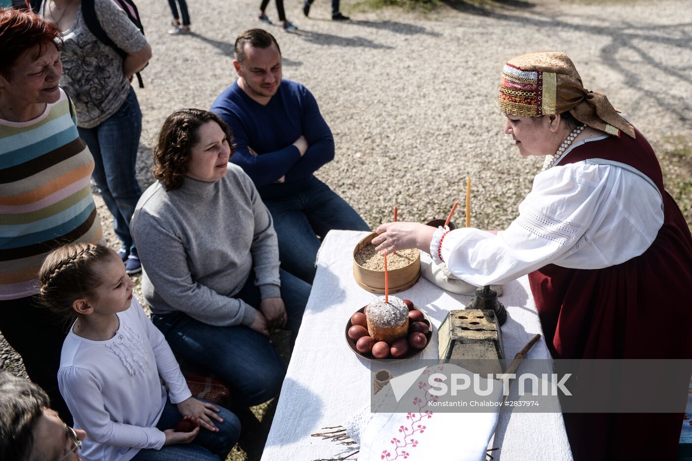 Celebrating Bright Week at Vitoslavlitsy museum of wooden architecture in Novgorod Region