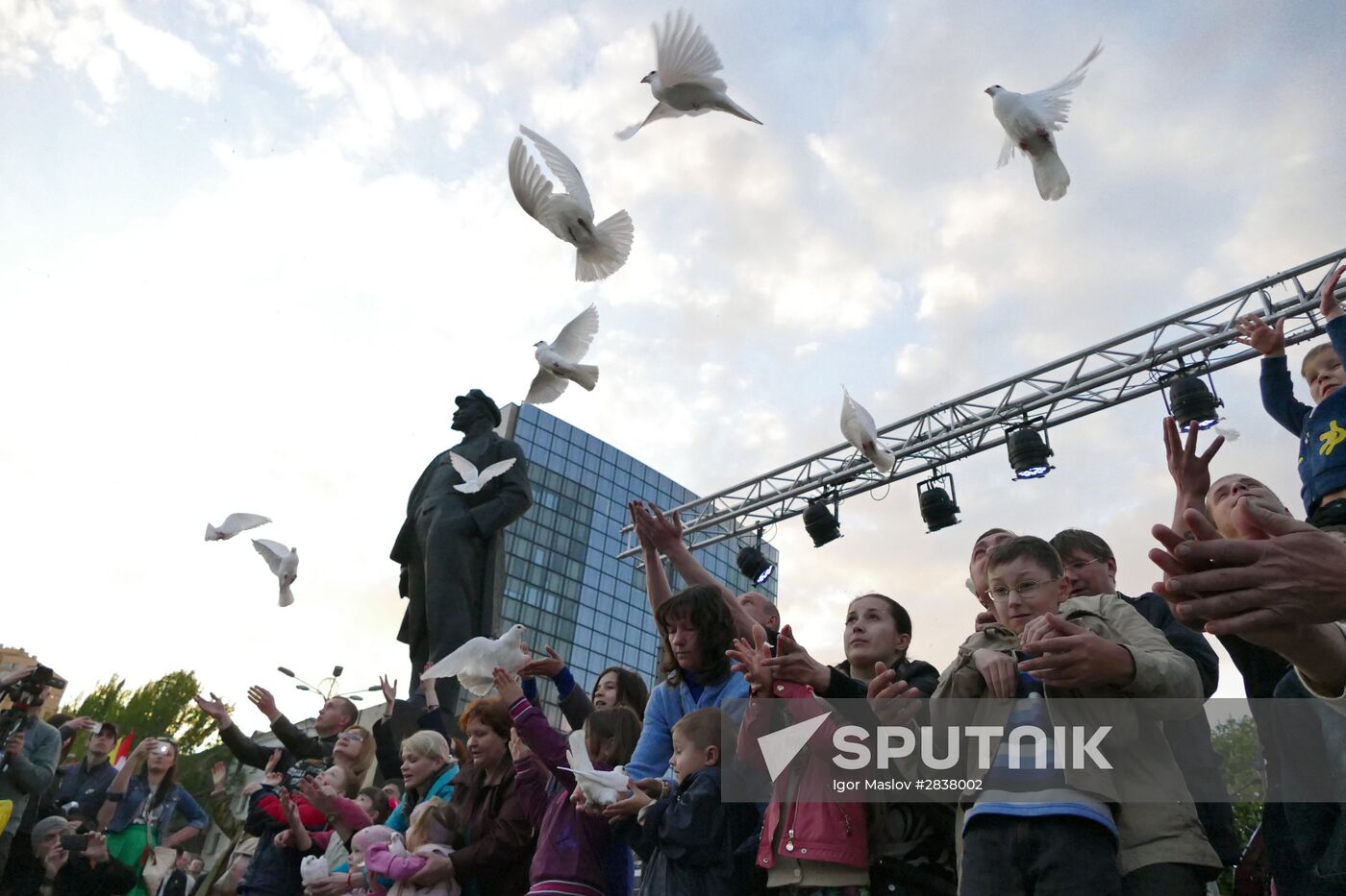Requiem rally in Donetsk devoted to May 2, 2014 tragedy in Odessa