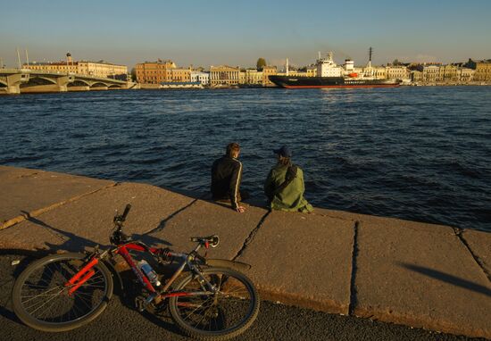 St. Petersburg hosts icebreaker festival
