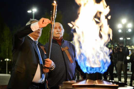 Eternal Flame memorial under maintenance in Alexander Garden