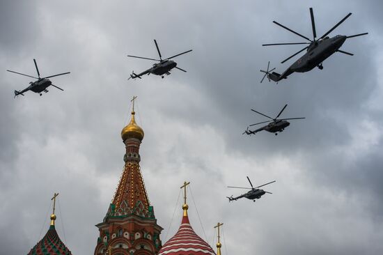 Russian military aircraft during Victory Day parade rehearsal