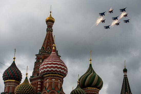 Russian military aircraft during Victory Day parade rehearsal