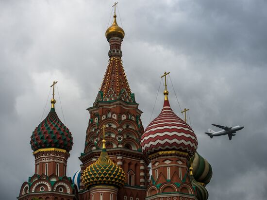 Russian military aircraft during Victory Day parade rehearsal